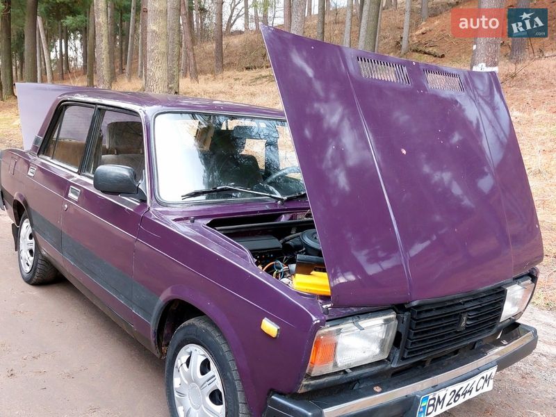 Седан ВАЗ / Lada 2107 2001 в Тростянце