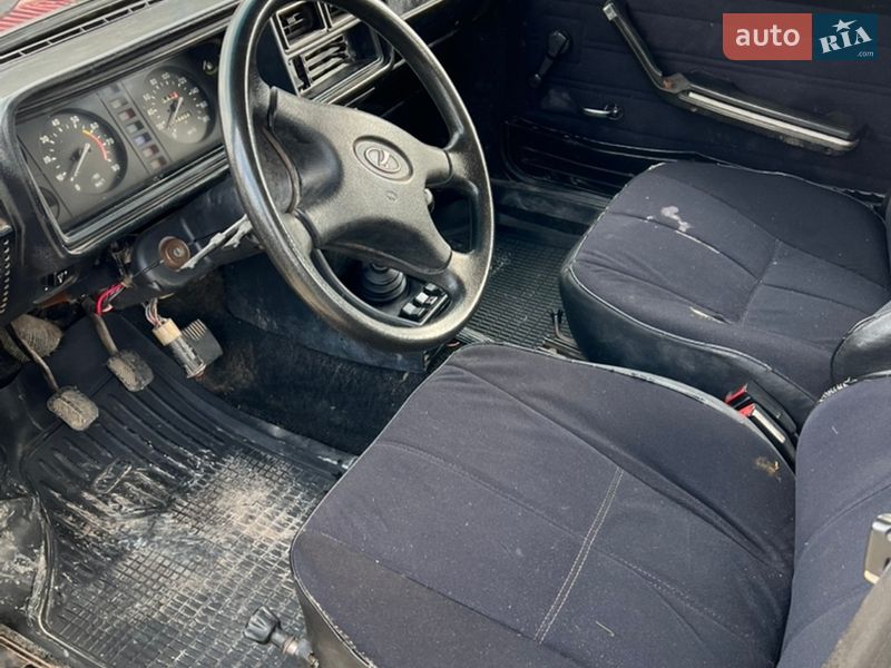 Седан ВАЗ / Lada 2107 1989 в Львові