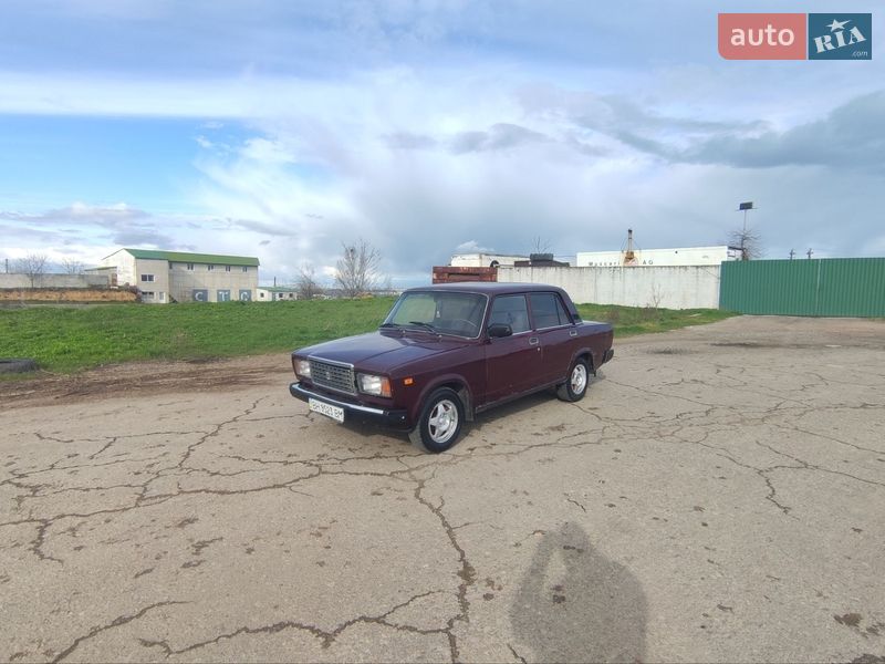 Седан ВАЗ / Lada 2107 2006 в Одесі