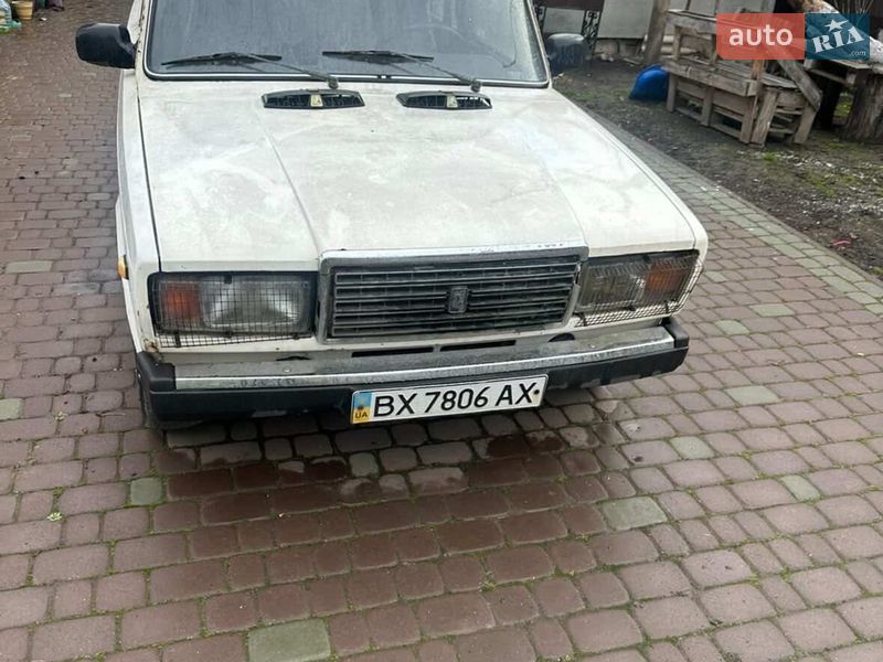 ВАЗ / Lada 2107 1988 ВАЗ / Lada 2107 1988