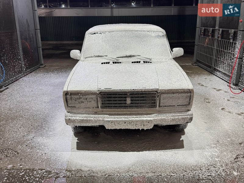 Седан ВАЗ / Lada 2107 1988 в Хмельницком фото 5 Седан ВАЗ / Lada 2107 1988 в Хмельницком