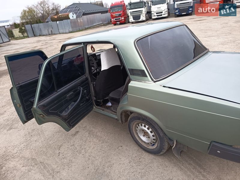 Седан ВАЗ / Lada 2107 2007 в Городке фото 9 Седан ВАЗ / Lada 2107 2007 в Городке