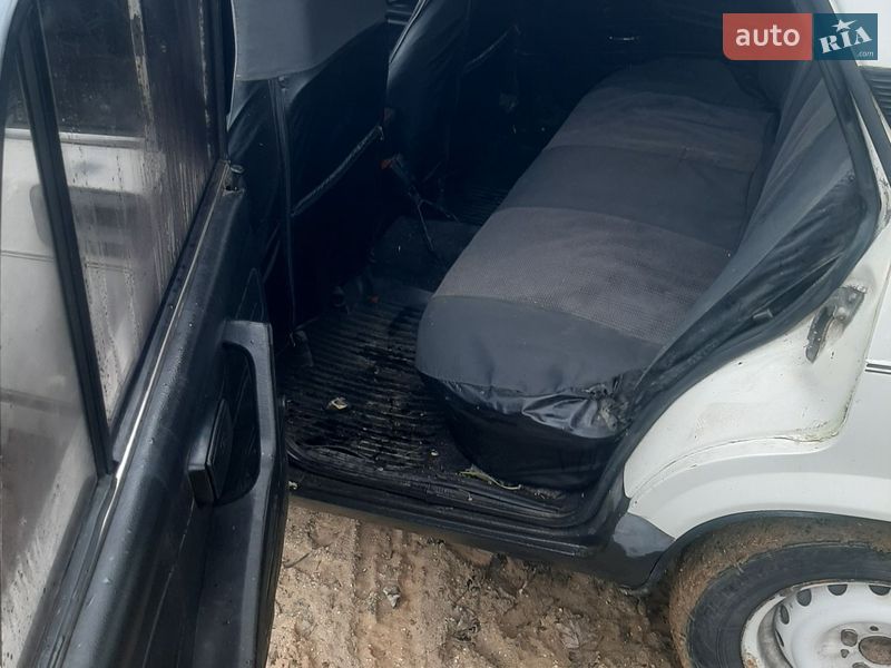 Седан ВАЗ / Lada 2107 1997 в Перемышлянах фото 8 Седан ВАЗ / Lada 2107 1997 в Перемышлянах