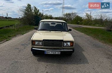 Седан ВАЗ / Lada 2107 1987 в Доброславе