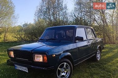 Седан ВАЗ 2107 2005 в Шумске