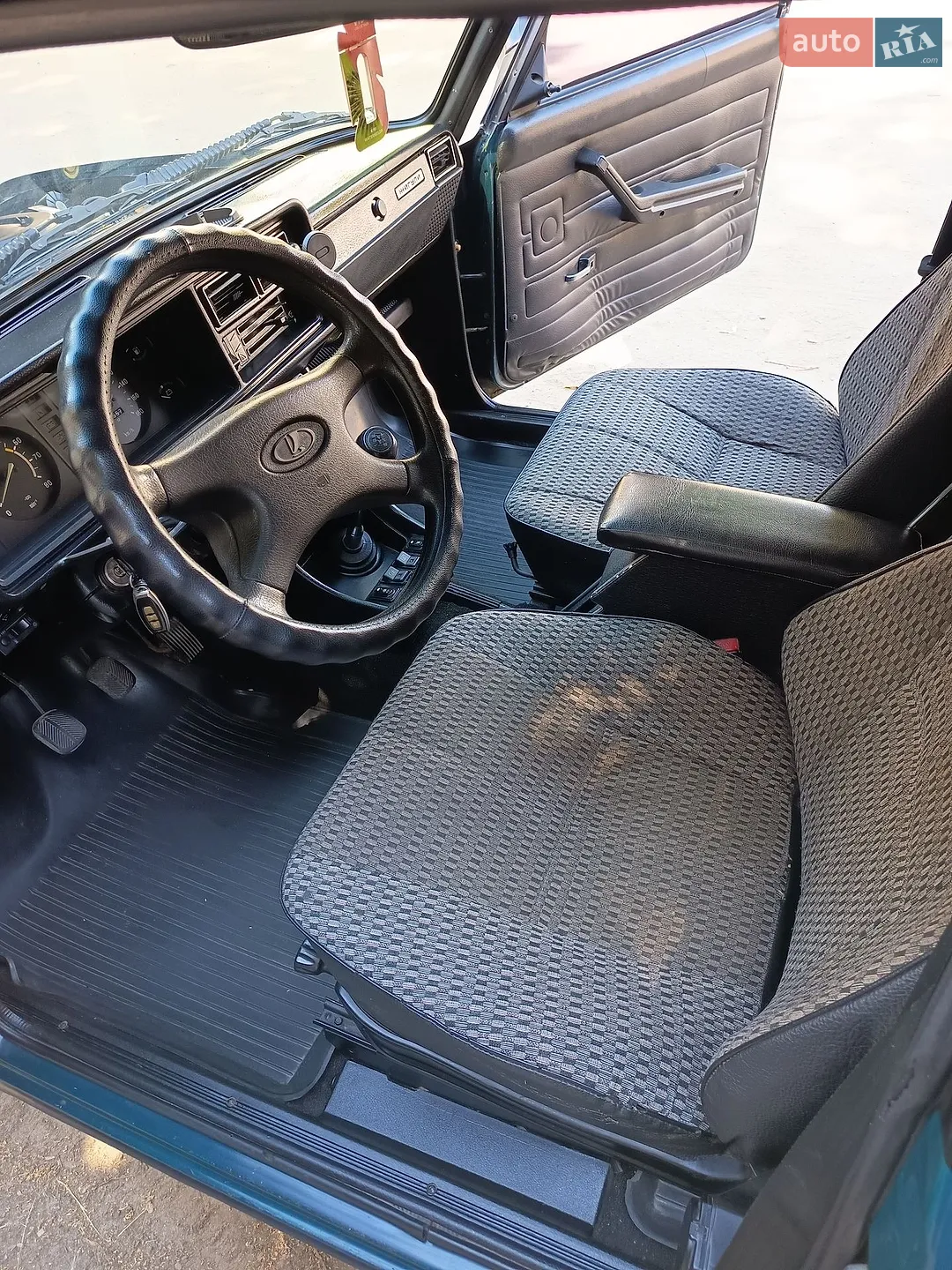 ВАЗ / Lada 2107 1999 VIN XTA210700Y1266122 фото оголошення 4 з 21