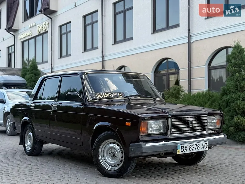 ВАЗ / Lada 2107