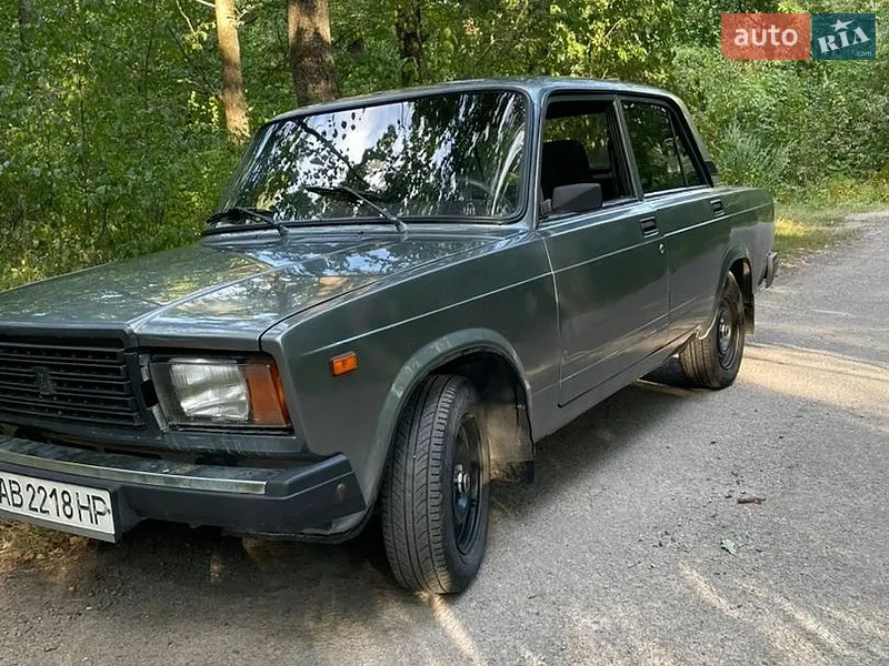 ВАЗ / Lada 2107 2010