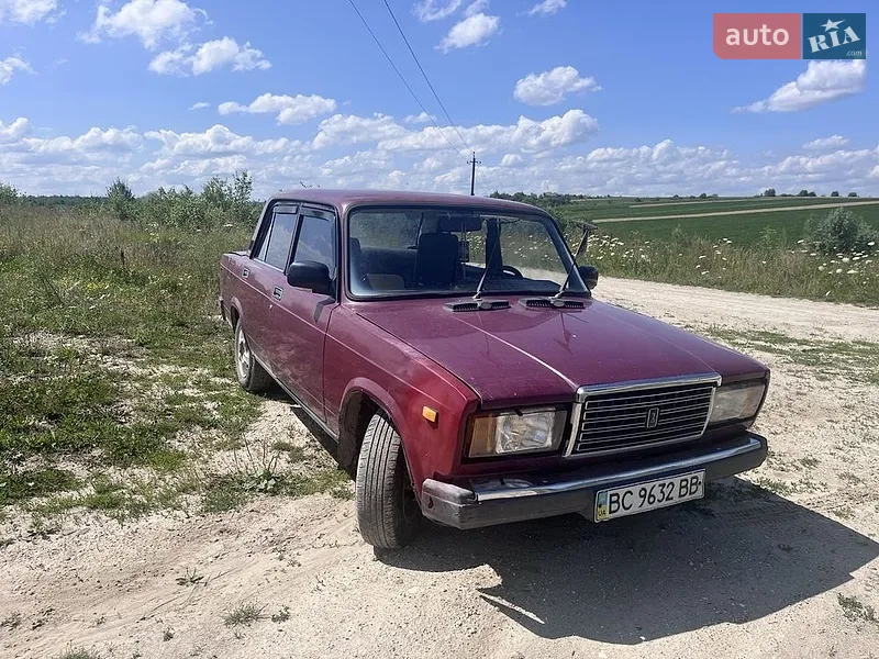 ВАЗ / Lada 2107