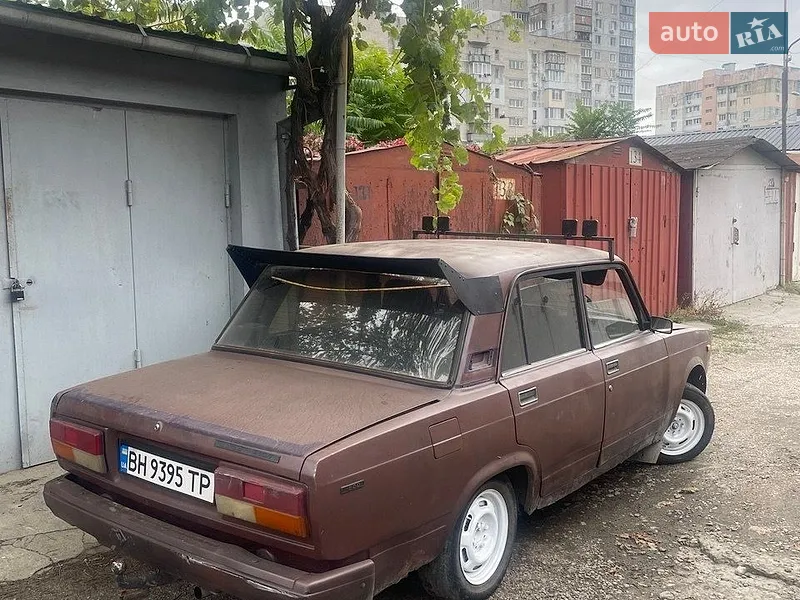 ВАЗ / Lada 2107