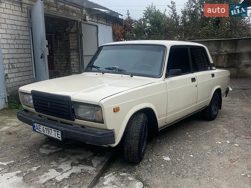 ВАЗ / Lada 2107