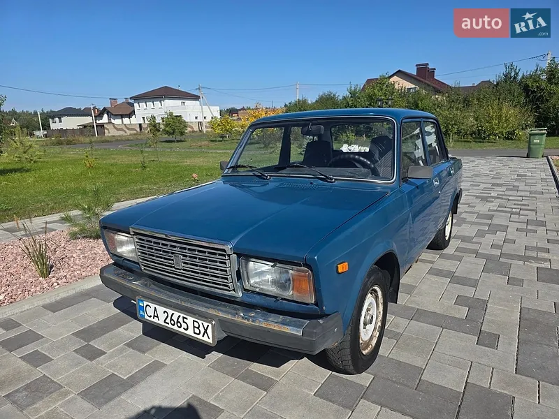 ВАЗ / Lada 2107