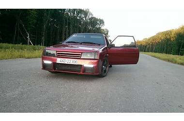 Хэтчбек ВАЗ 2108 1998 в 