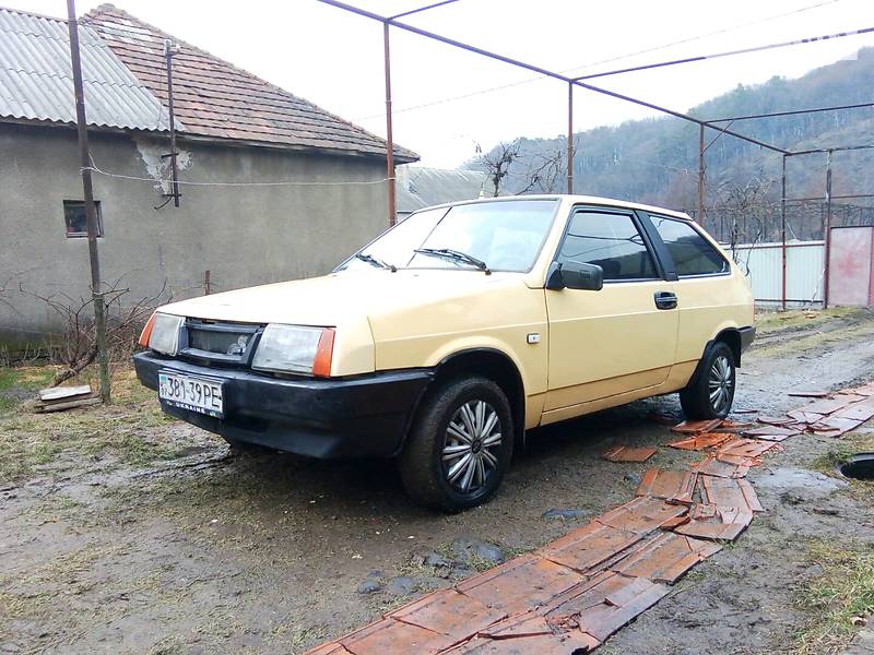 Хетчбек ВАЗ / Lada 2108 1989 в Мукачевому