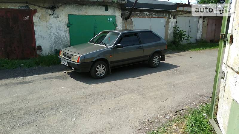 Хэтчбек ВАЗ / Lada 2108 1992 в Луганске