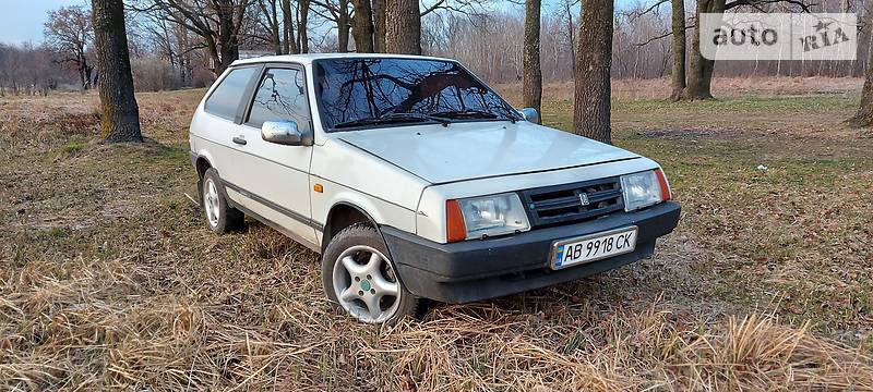 Хетчбек ВАЗ 2108 1985 в 