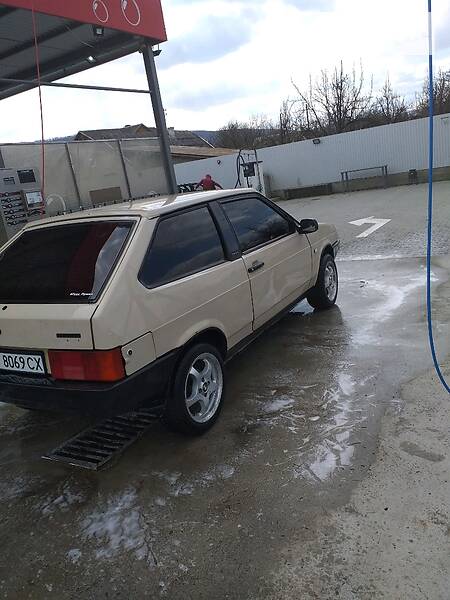 Хетчбек ВАЗ / Lada 2108 1988 в Косові