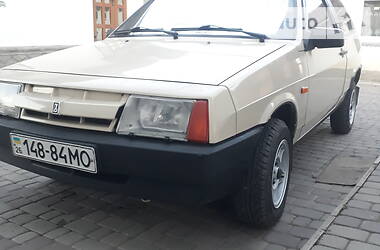 Хетчбек ВАЗ 2108 1987 в 