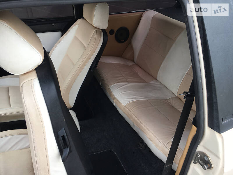 Хэтчбек ВАЗ / Lada 2108 1988 в Кривом Роге