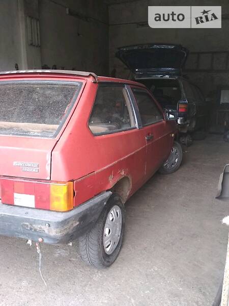 Хэтчбек ВАЗ / Lada 2108 1987 в Нетешине