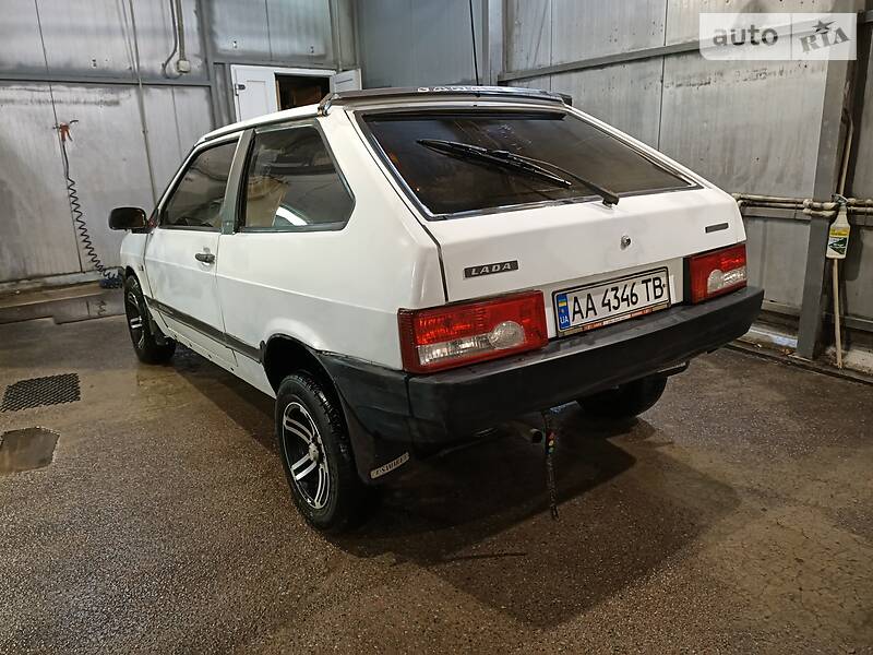Хетчбек ВАЗ / Lada 2108 1992 в Києві