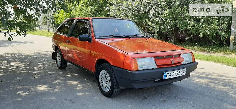 Хетчбек ВАЗ / Lada 2108 1992 в Броварах
