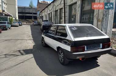 Хетчбек ВАЗ 2108 1992 в 