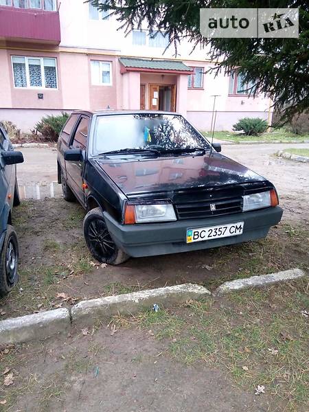 Хэтчбек ВАЗ / Lada 2108 1991 в Яворове