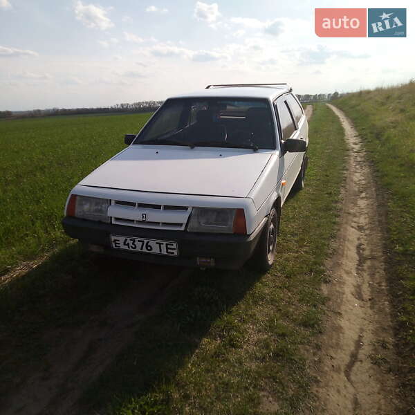 Хэтчбек ВАЗ / Lada 2108 1989 в Тернополе