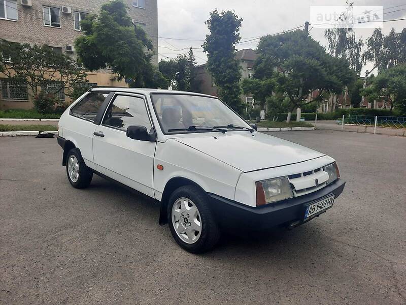 Хэтчбек ВАЗ / Lada 2108 1990 в Виннице