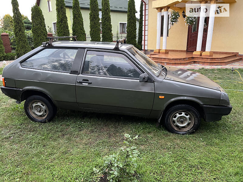 Хэтчбек ВАЗ / Lada 2108 1991 в Мостиске