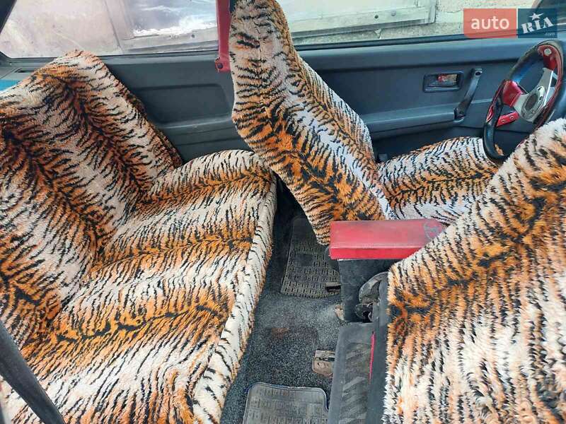 Хэтчбек ВАЗ / Lada 2108 1988 в Покровске