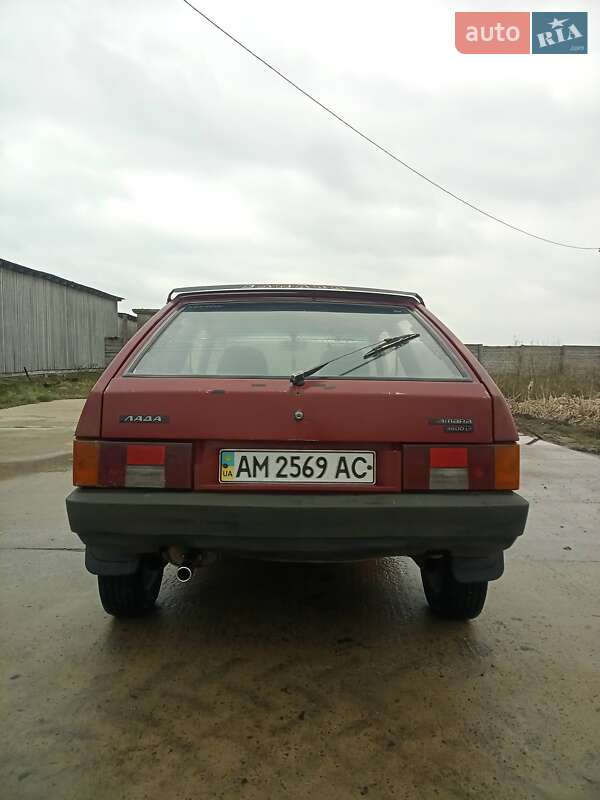 Седан ВАЗ / Lada 2108 1990 в Баранівці