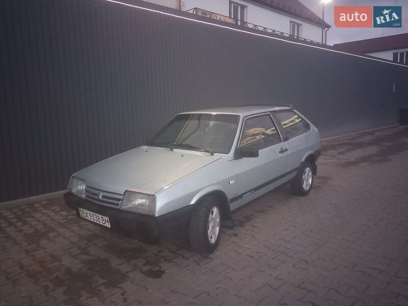 Хетчбек ВАЗ / Lada 2108 1998 в Кам'янець-Подільському фото 3 Хетчбек ВАЗ / Lada 2108 1998 в Кам'янець-Подільському