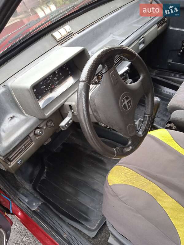 Хетчбек ВАЗ / Lada 2108 1994 в Зміїві