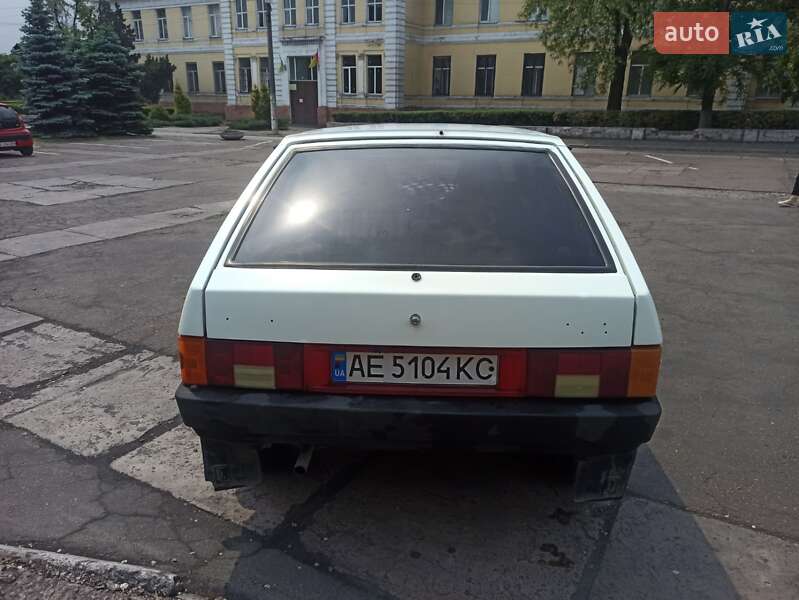 Хетчбек ВАЗ / Lada 2108 1993 в Дніпрі