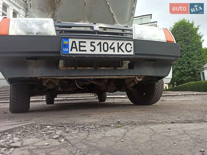 Хетчбек ВАЗ / Lada 2108 1993 в Дніпрі