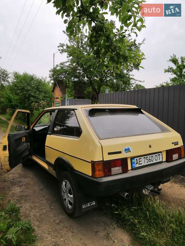 Хэтчбек ВАЗ / Lada 2108 1986 в Кривом Роге
