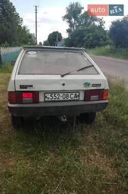 Хэтчбек ВАЗ 2108 1992 в 