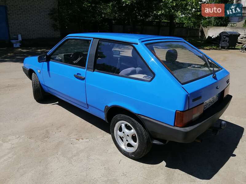 Хэтчбек ВАЗ / Lada 2108 1985 в Одессе