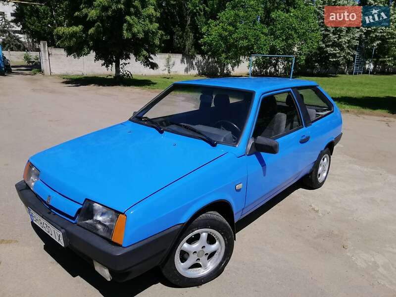 Хэтчбек ВАЗ / Lada 2108 1985 в Одессе