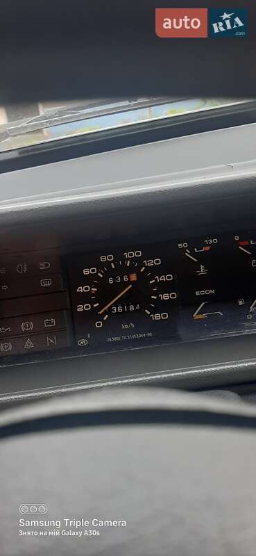 Хэтчбек ВАЗ / Lada 2108 1993 в Черновцах