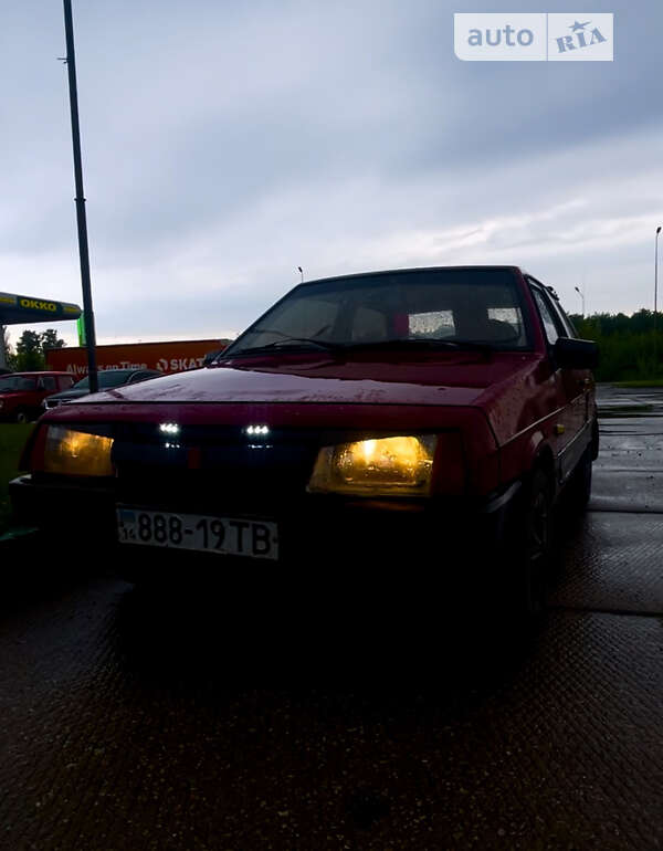 Хэтчбек ВАЗ / Lada 2108 1989 в Херсоне