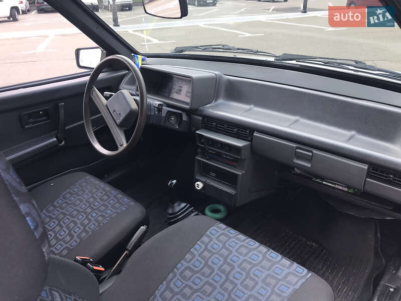 Хэтчбек ВАЗ / Lada 2108 1991 в Киеве