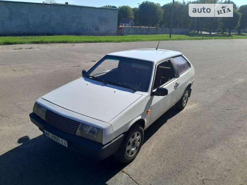 Хетчбек ВАЗ / Lada 2108 1988 в Солоному