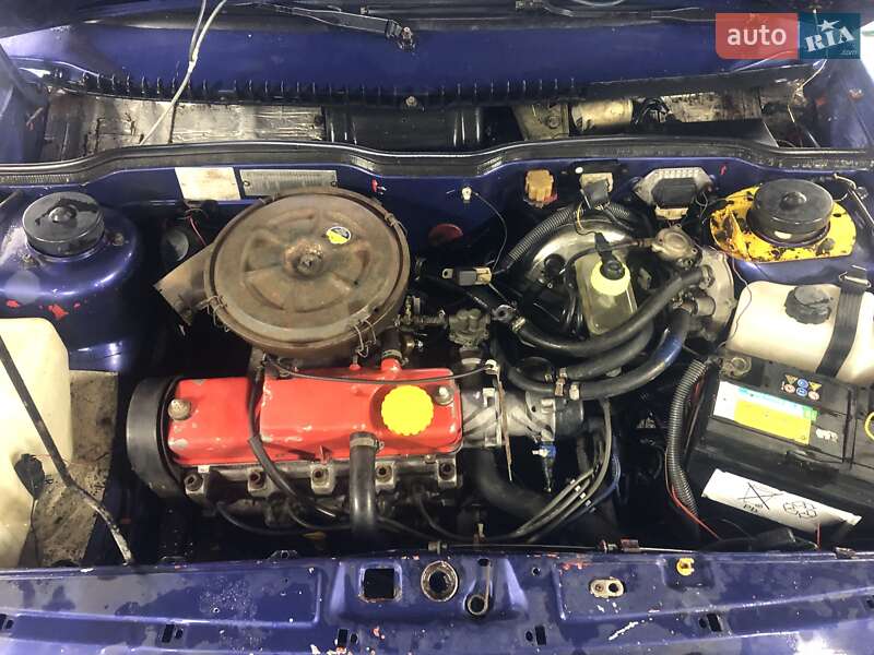 Хэтчбек ВАЗ / Lada 2108 1987 в Киеве