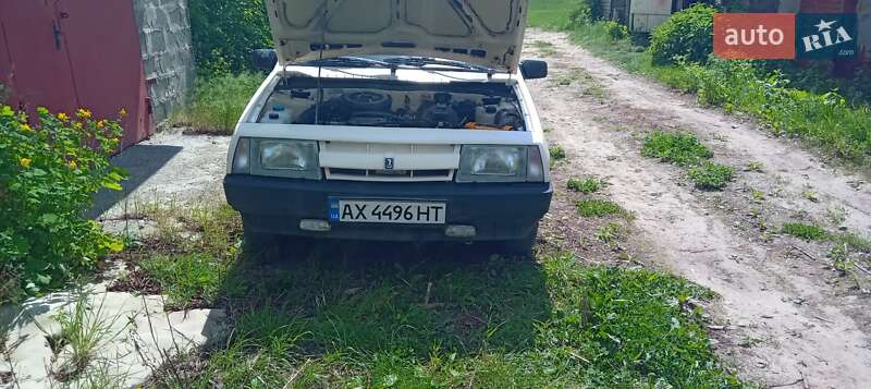 Хетчбек ВАЗ / Lada 2108 1988 в Харкові