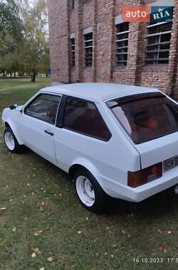 Хетчбек ВАЗ / Lada 2108 1988 в Чорнобаї