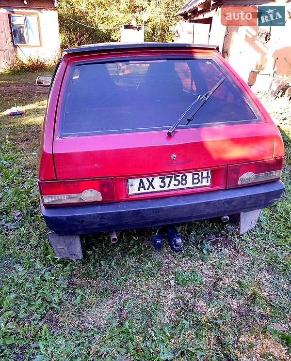 Хэтчбек ВАЗ / Lada 2108 1992 в Валках