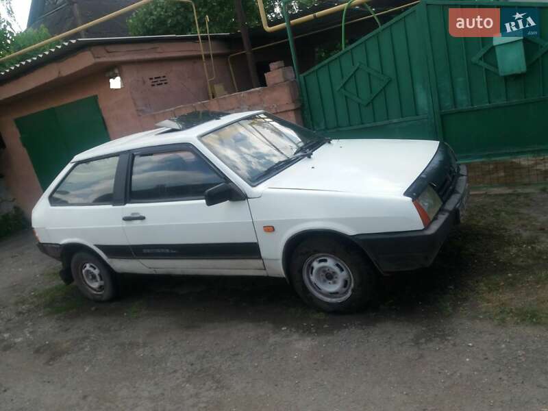 Хэтчбек ВАЗ / Lada 2108 1991 в Кривом Роге